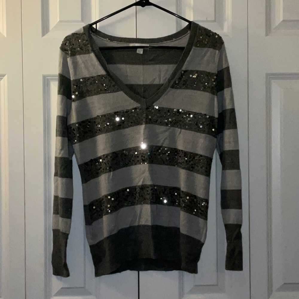 New York and Company gray sequin sweater